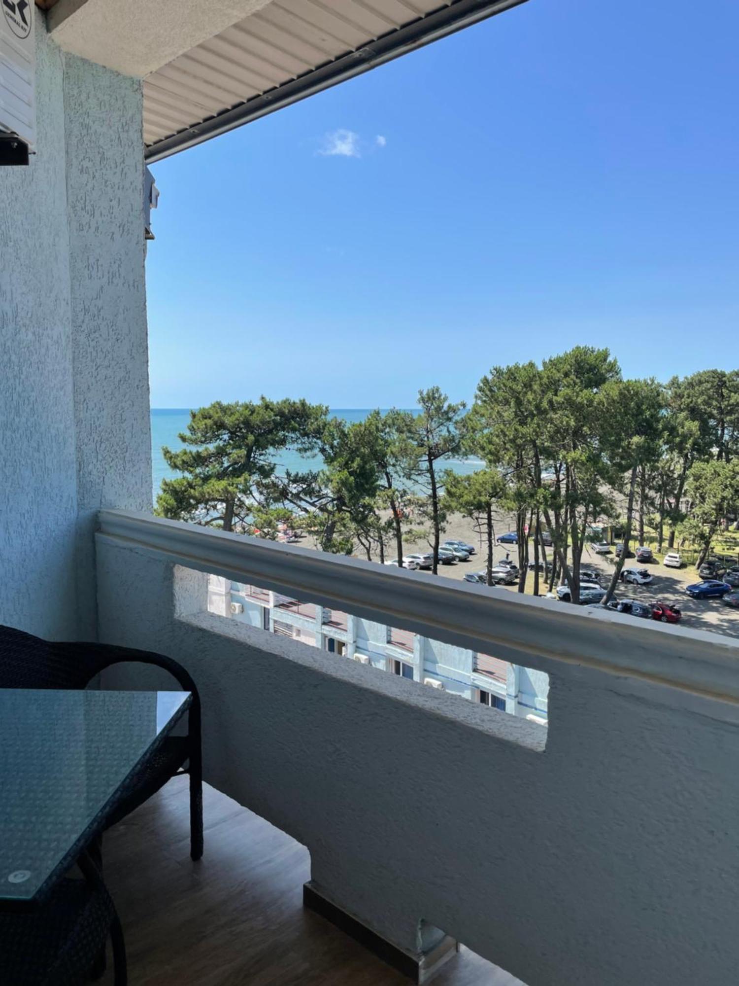Argo Hotel ウレキ エクステリア 写真